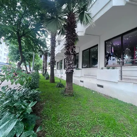 私人酒店 3* 马尔马里斯